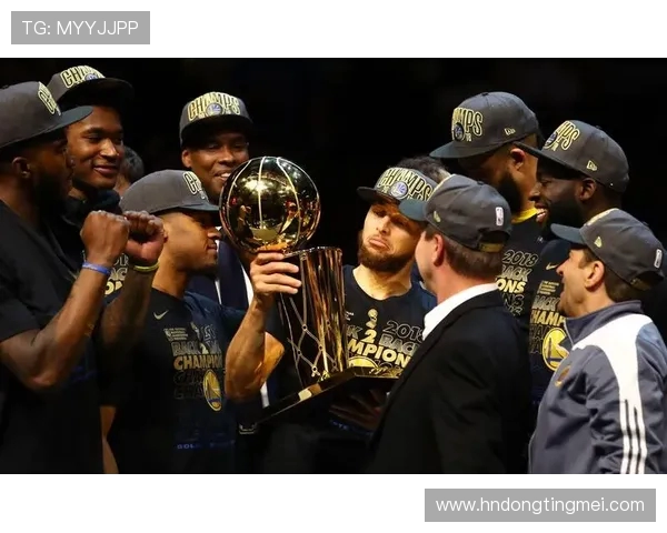 2018年NBA总决赛骑士与勇士精彩对决全程录像回顾与分析